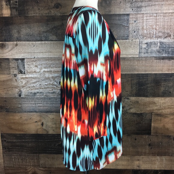 a.n.a Abstract Tunic Blouse Medium - Picture 5 of 14